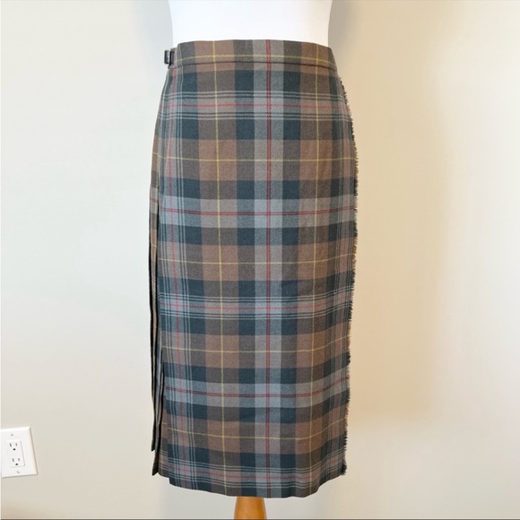 VINTAGE Pure Wool Kilt Made in Scotland Size Small - Picture 3 of 9